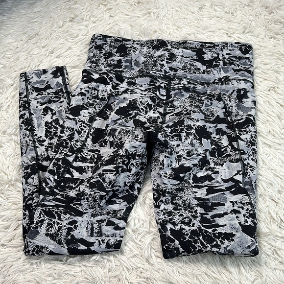 Lululemon Fast & Free 7/8 Tight II *Nulux 25" Interlaced Starlight Black - Picture 4 of 6